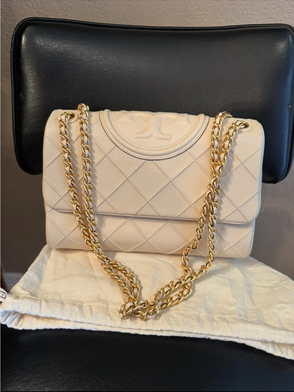 Tory Burch medium purse